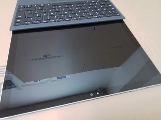 UNBOXED MICROSOFT SURFACE PRO 4 128GB WITH DETACHABLE KEYBOARD