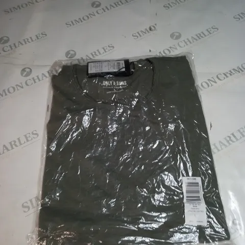 BAGGED ONLY AND SONS T-SHIRT SIZE L