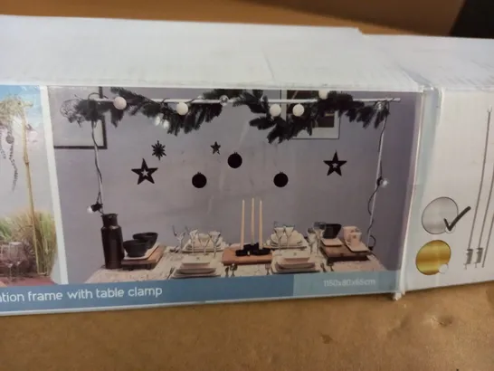 BOXED DECORATION FRAME WITH WITH TABLE CLAMP