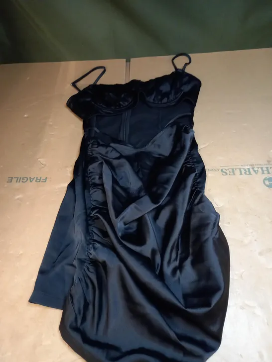 BLACK SATIN RUCHED CUP CUT OUTV WAIST BODYCON DRESS SIZE 10