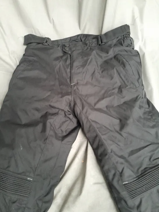 JTS BIKER PANTS IN BLACK SIZE 14 LONG 