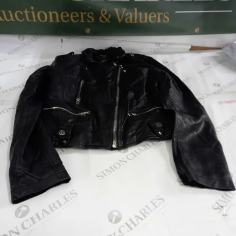 BLACK BERSHKA OUTERWEAR ZIP UP LEATHER JACKET - M