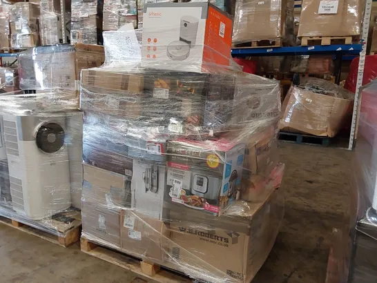 PALLET OF APPROXIMATELY 24 UNPROCESSED RAW RETURN HOUSEHOLD AND ELECTRICAL GOODS TO INCLUDE;