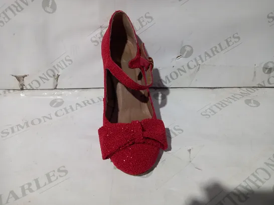 BOXED PAIR OF RED OR DEAD HEELS IN RED WITH GLITTER EFFECT UK SIZE 5