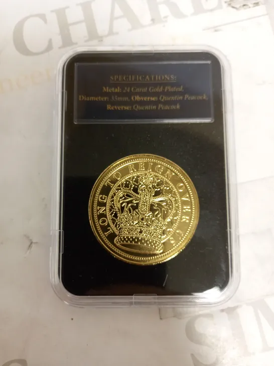 24 CARAT GOLD PLATED QUENTIN PEACOCK LONG TO REIGN OVER US KING CHARLES III COIN