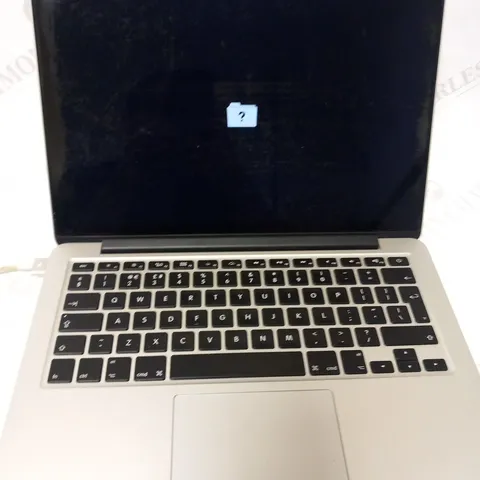 APPLE MACBOOK PRO (A1502 EARLY 2015)