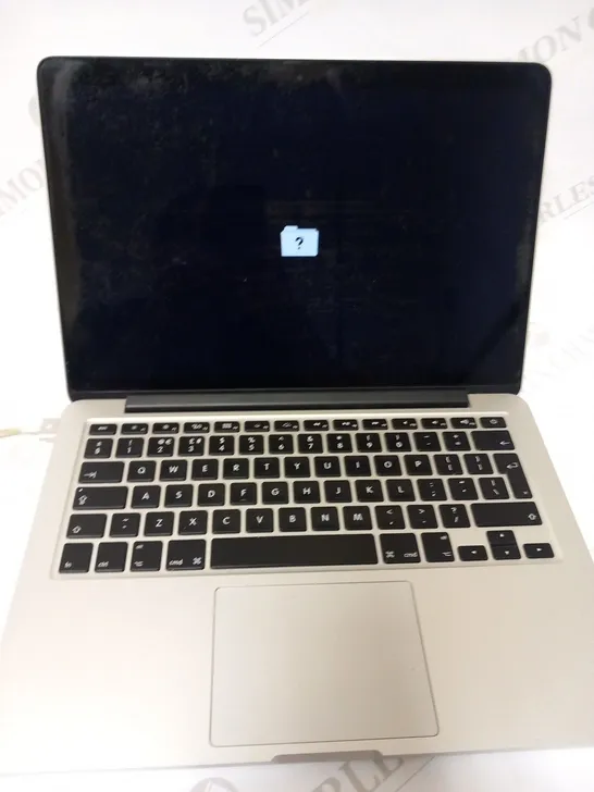 APPLE MACBOOK PRO (A1502 EARLY 2015)