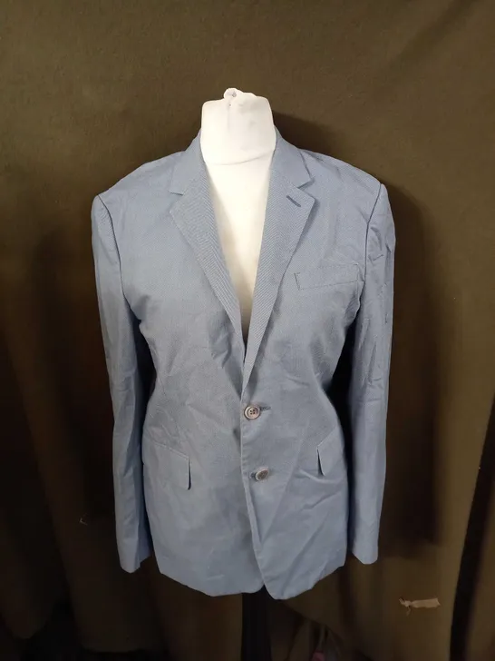 THRIFT + LIGHT BLUE 2 BUTTON BLAZER - SIZE UNSPECIFIED