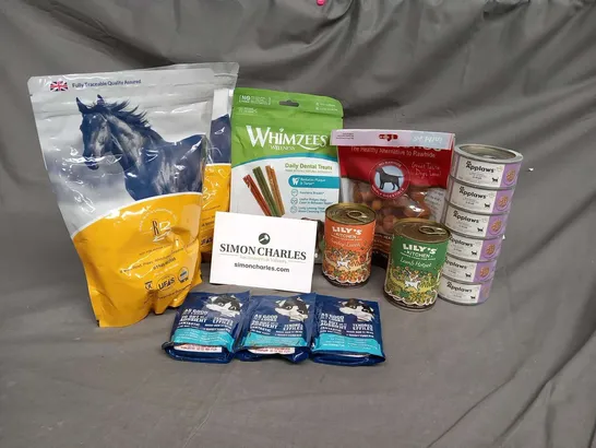 LARGE QUANTITY OF ASSORTED PET FOOD TO INCLUDE; WHIMZEES, LILY'S KITCHEN APPLAWS AND RB