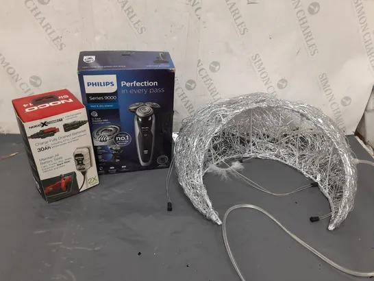 APPROXIMATELY 12 ASSORTED ELECTRICAL ITEMS TO INCLUDE PHILIPS SERIES 9000 TRIMMER, NOCO CONNECT CONNECTORS, LIGHTING, ETC