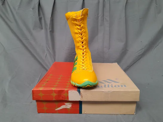 BOXED PAIR OF BULLION SIDE-ZIP LACE UP BOOTS IN YELLOW/GREEN EU SIZE 39