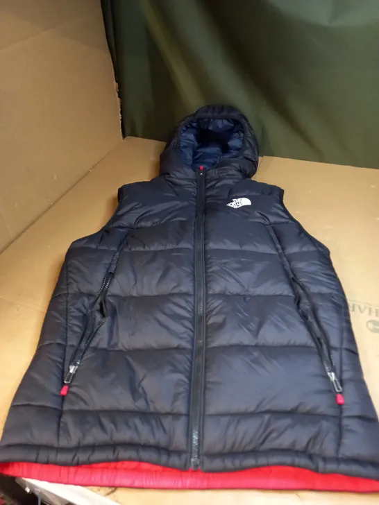 THE NORTH FACE BOMBER JACKET 