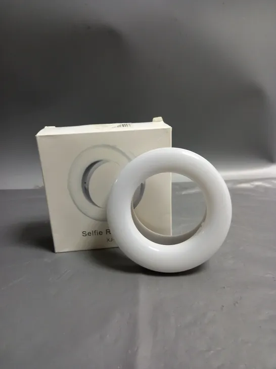 BOXED SELFIE RING LIGHT