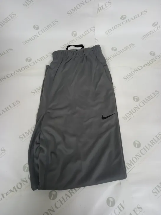 NIKE LOGO CASUAL TRACKSUIT BOTTOMS SIZE M