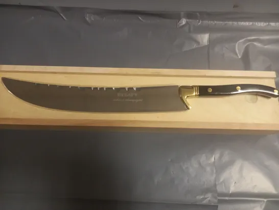 RESAFY CHAMPAGNE SABRE IN WOODEN CASE