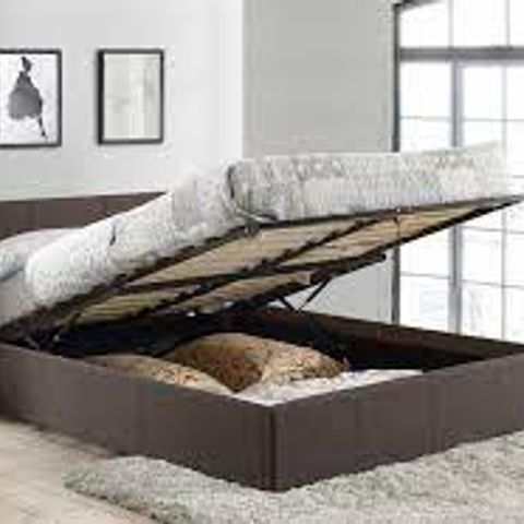 BOXED 150CM BERLIN FABRIC OTTOMAN BED GREY (2 BOXES)