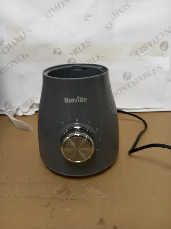 BREVILLE FLOW JUG BLENDER AND SMOOTHIE MACHINE