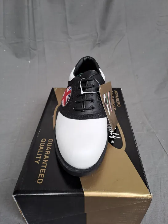 BOX OF APPROXIMATLY 12 BLACK AND WHITE TOP LINE GOLF SHOES IN VARIOUS SIZE 