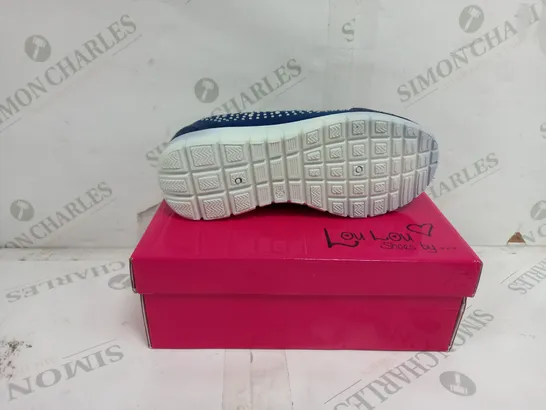 APPROXIMATELY 18 BOXED PAIRS OF LOU LOU SHOES BY SUMMER KIDS SLIP ON TRAINERS IN NAVY VARIOUS SIZES TO INCLUDE 32, 34, 35