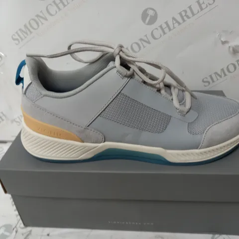 BOXED PAIR OF VIONIC TRAINERS GREY/BLUE SIZE 6