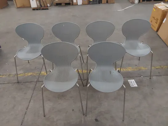 SET OF 6X METAL/PLASTIC CHAIRS (6 ITEMS)