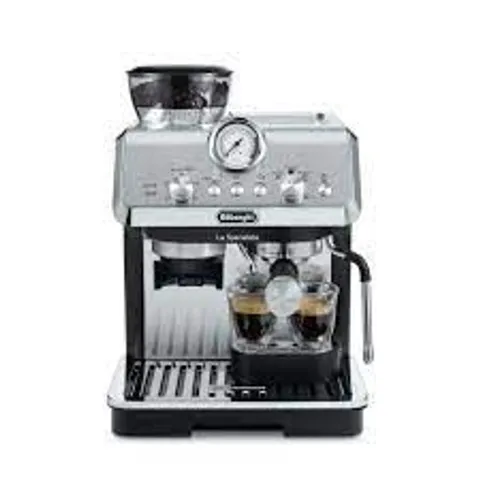 DELONGHI PREMIUM PUMP ESPRESSO MACHINE - BLACK 