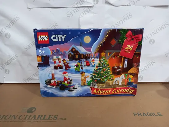 LEGO ® CITY ADVENT CALENDAR 2022: 60352