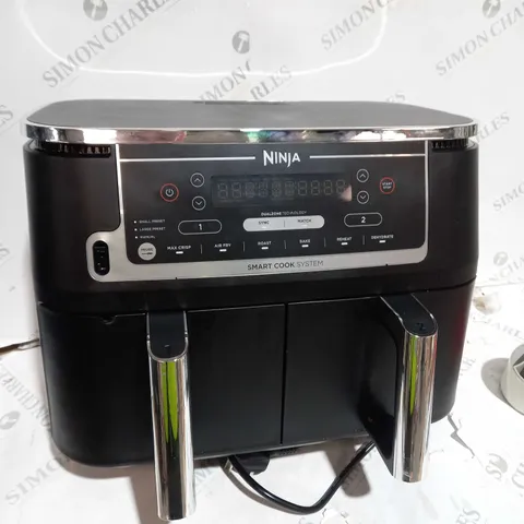 NINJA ESSENTIALS AIR FRYER IN BLACK