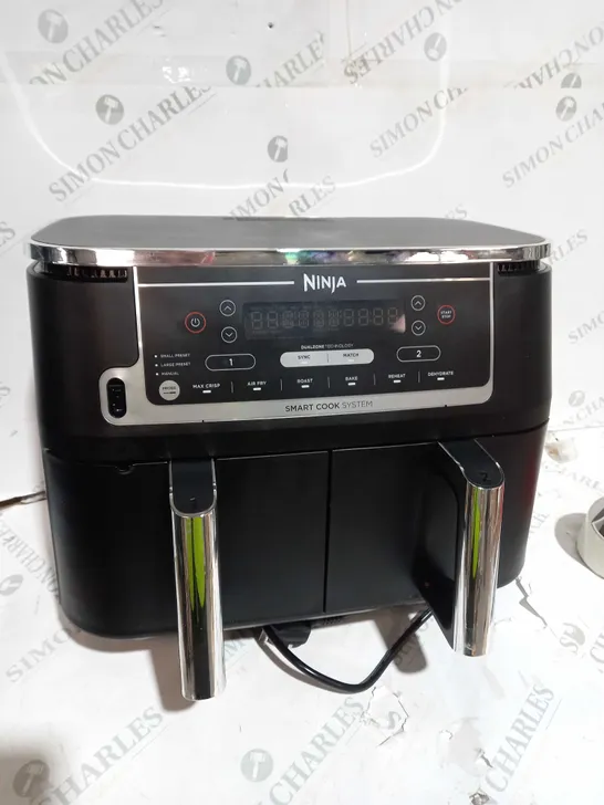 NINJA ESSENTIALS AIR FRYER IN BLACK