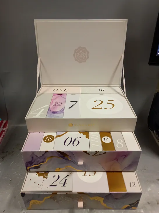 GLOSSYBOX BEAUTY ADVENT CALENDER