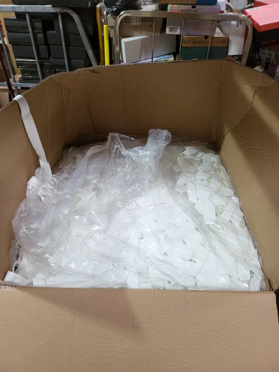 PALLET OF APPROXIMATELY 10 BOXES OF 20MM WHITE ELASTIC PLAIN DRESS/CLOTHING MAKING CORD