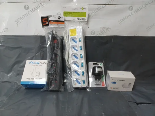 BOX OF APPROX 30 ASSORTED ITEMS TO INCLUDE -SHELLY PLUG , NF 5X16A 1M EXTENSION LEAD , SMART WIFI MINI PLUG ETC