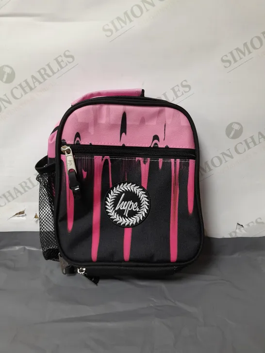 HYPE SMALL LUNCHBOX BLACK AND PINK