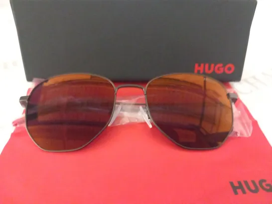 BOXED HUGO BOSS SUNGLASSES