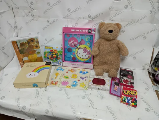 LARGE QUANTITY OF ASSORTED PRODUCTS TO INCLUDE; HELLO KITTY WALL CLOCK, JIGSAWS, HARRY POTTER QUIZ POUDLARD AND UNO