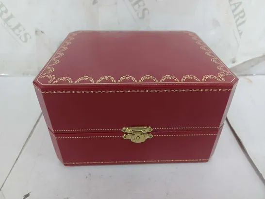 CARTIER WATCHBOX IN RED