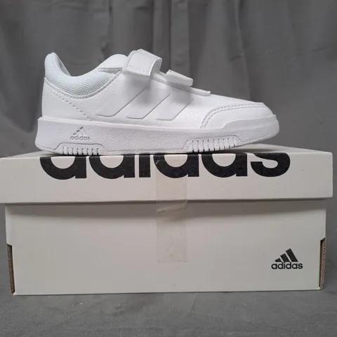 BOXED PAIR OF ADIDAS TENSAUR SPORT 2.0 KIDS SHOES IN WHITE UK SIZE 8