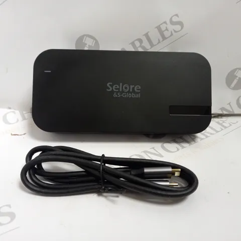 BOXED SELORE USB C DOCKING STATION - SEDK0701