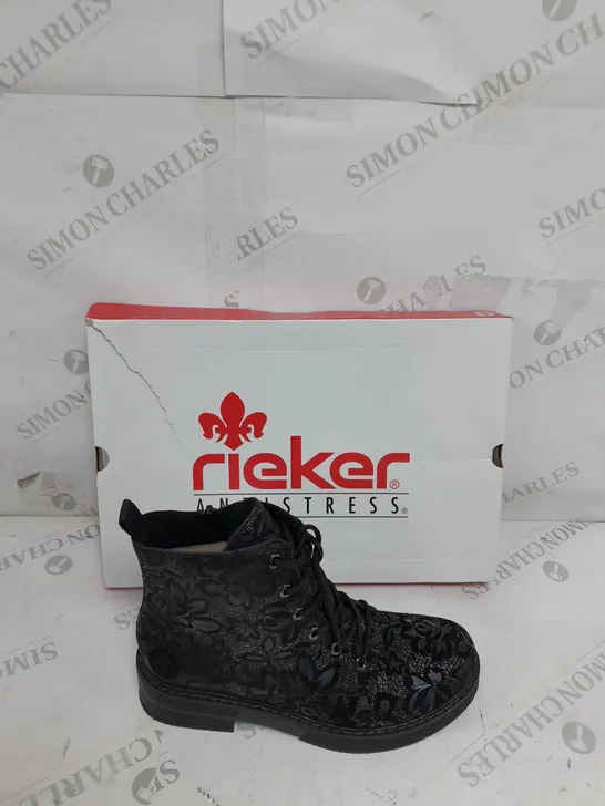 BOXED PAIR OF REIKER LACE UP BOOTS IN NAVY - SIZE 5