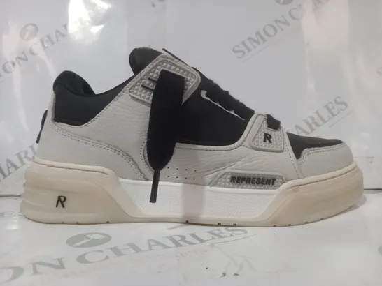 PAIR OF REPRESENT STUDIO SNEAKERS IN BLACK/OFF WHITE UK SIZE 6