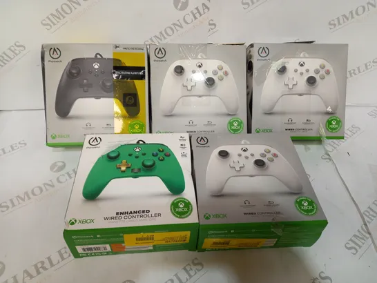 5 XBOX ONE WIRED CONTROLLERS 