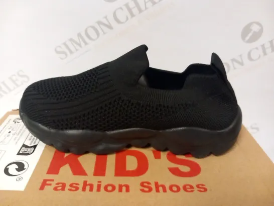 BOXED KIDS FASHION SIZE CHILDS 29