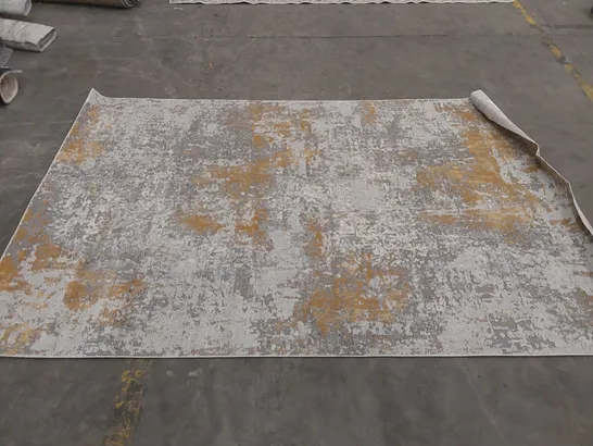 EDGEWORTH SILVER GOLD BEIGE RUG // SUZE: 200 X 300cm