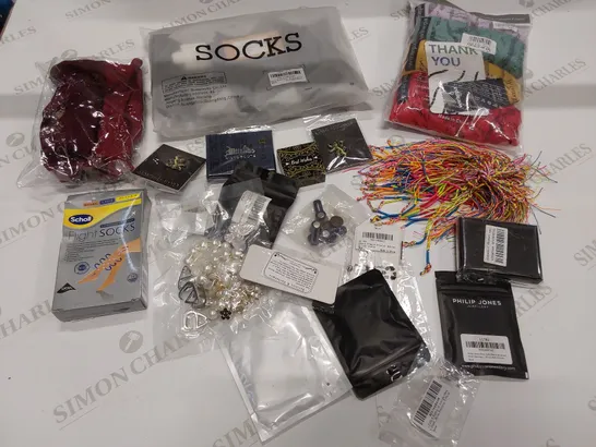 20 BRAND NEW ITEMS TO INCLUDE: 4 PACK OF UNDERWEAR, SOCKS, PHILIP JONES EARRINGS, LANNISTER PIN, FLIGHT SOCKS