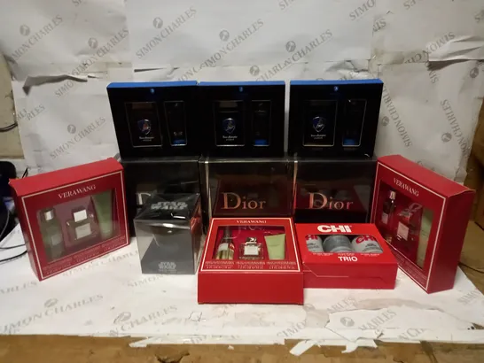 LOT OF APPROXIMATELY 11 FRAGRANCES TO INCLUDE 3 DIOR EAU SAUVAGE SET 3 PIECES, 3 LAMBORGHINI ACQUA EAU DE TOILETTE 75ML & AFTERSHAVE BALM 100ML GIFT SET, 3 VERA WANG EMBRACE 3 PIECE SET, CHI INFRA TRI