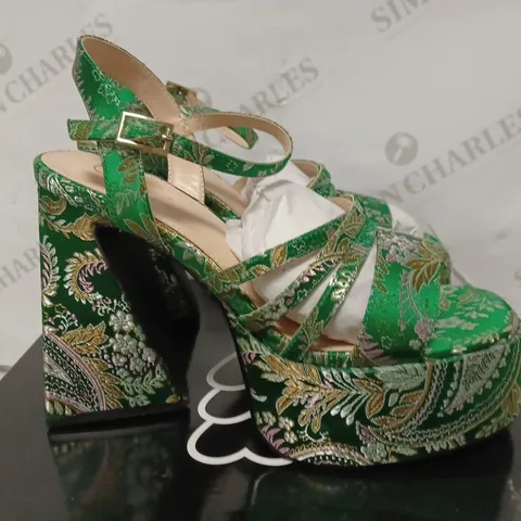 PAIR OF KOI DESIGNER VEGAN DYNASTY GREEN PLATFORM STRAPPY HEELS - SIZE 6