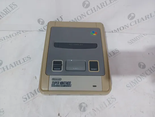 NINTENDO SUPER NES (PAL) CONTROL DECK - SNSP-001A(UKV)