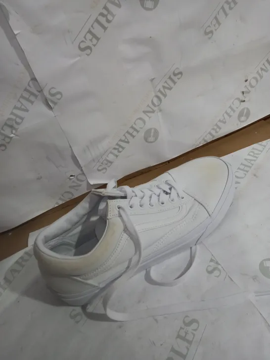 VANS OLD SCHOOL - TRUE WHITE 