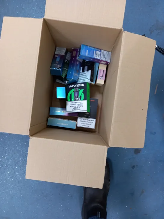 BOX OF APPROXIMATELY 23 ASSORTED VAPING PRODUCTS