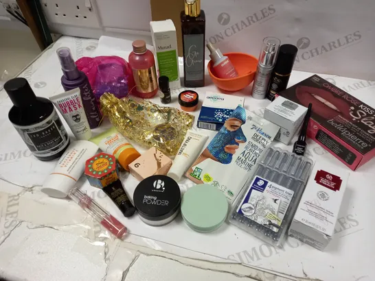 ASSORTED PREMIUM BRAND MAKEUP AND SKINCARE APPROX. 30 ITEMS 